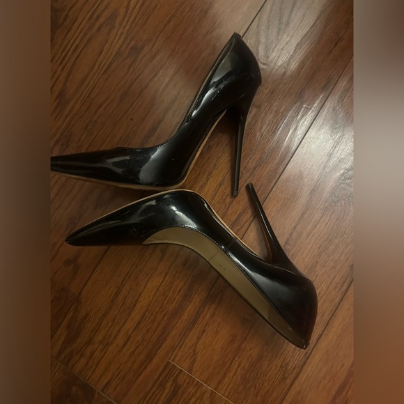 Jimmy Choo patent leather pumps - Picture 8 of 9
